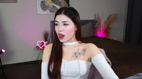 Alice online show from December 4, 2:15 pm