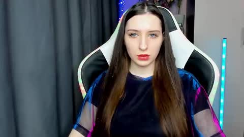 Alice online show from January 9, 12:42 pm