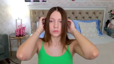 Alice in Wonderland  online show from January 30, 5:09 am