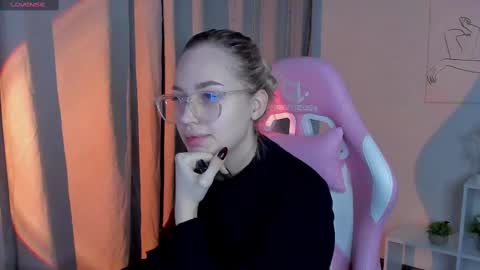 Alice online show from March 11, 11:48 pm