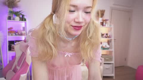 Alichery online show from December 22, 3:00 am