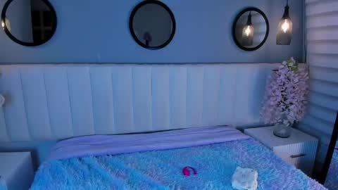 alice_lodge online show from December 15, 3:12 am