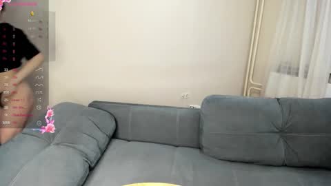 Alice online show from January 12, 6:02 pm