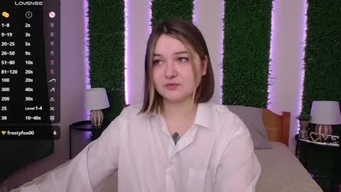 Alice  online show from February 25, 4:25 pm