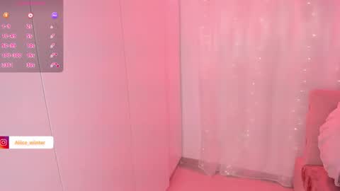 Alice  online show from February 27, 7:14 pm