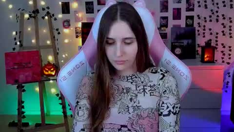 alicecharmy online show from October 24, 5:47 am