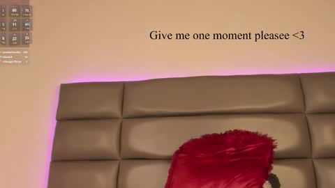 Alice  online show from October 30, 3:57 pm