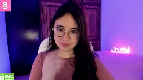 Aliceee  ..   97YP9VWGZHrefnav wishlist lists 1 online show from November 25, 10:17 am