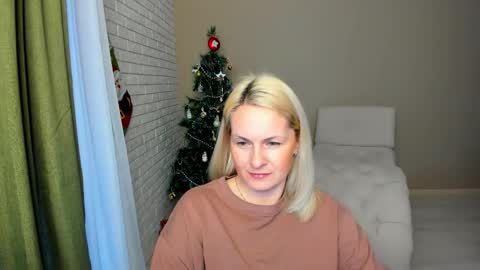 Alicee online show from December 17, 12:09 pm