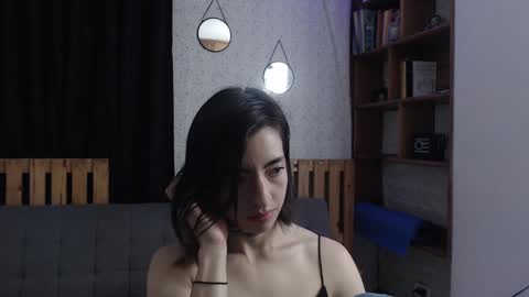 alicee_logan_ online show from January 29, 3:54 am