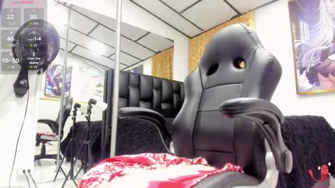 alicee online show from March 26, 8:10 pm