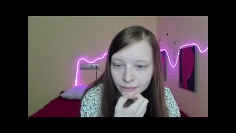 Alie online show from September 24, 1:48 am