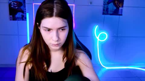 Alice online show from October 3, 5:23 am