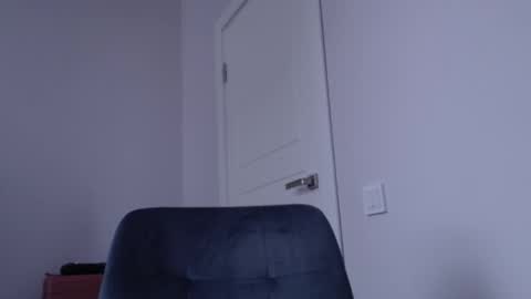 Alice online show from November 14, 12:49 pm