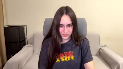alicekollt online show from June 3, 10:15 pm