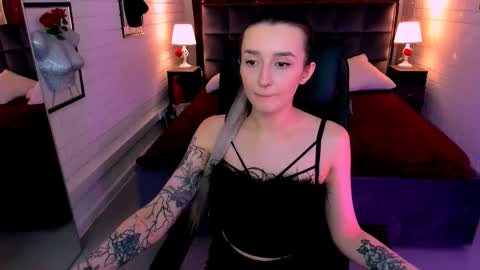 Alice online show from October 3, 1:16 pm