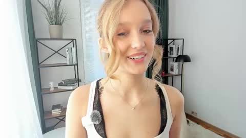 Serena online show from March 11, 9:57 am