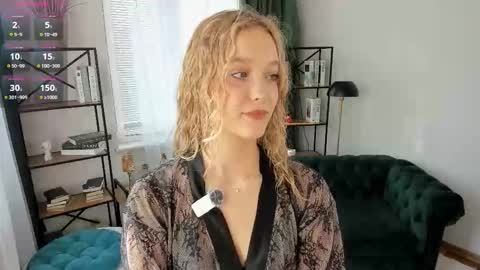 Serena online show from March 29, 8:46 am