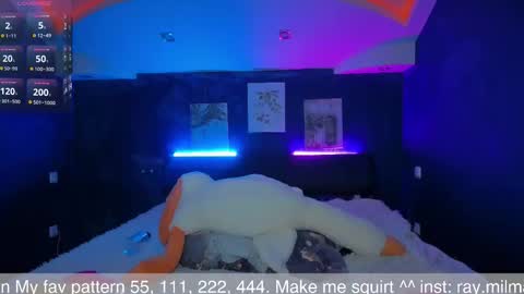 Alice  online show from December 19, 9:01 am