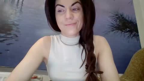 AliceTailorrr online show from January 13, 6:30 am