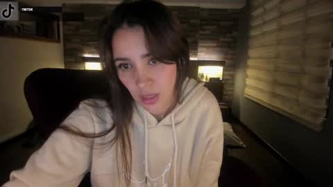 Alice online show from March 5, 2:14 am