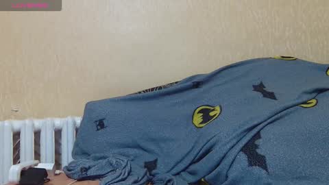 AliceWoolfy online show from November 8, 9:42 pm