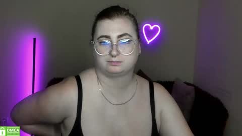 Alicia online show from September 25, 11:31 am