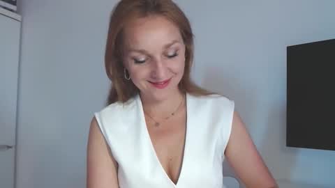 Alicia online show from May 29, 6:11 am