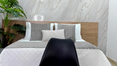 Alice online show from November 28, 10:57 pm