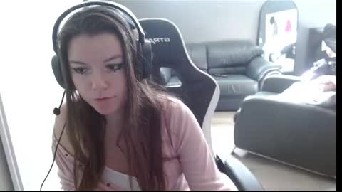 Alina Nightshade online show from September 24, 7:35 pm