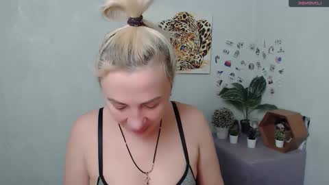 Alina online show from February 4, 6:49 am