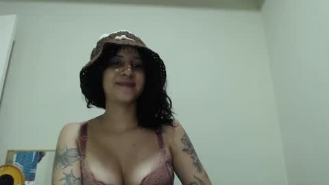  Ali  online show from June 3, 3:51 am