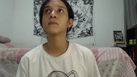  Ali  online show from January 3, 11:44 pm