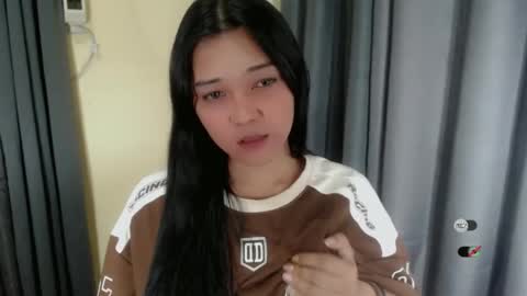 Shanti xhey online show from March 12, 11:12 pm