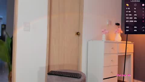 buy my videos follow me in my new instagram fernanda699  online show from March 9, 9:36 pm