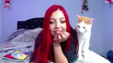 Alissia online show from March 4, 4:30 pm