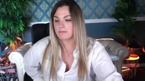 alissyagrayy online show from April 29, 5:30 pm