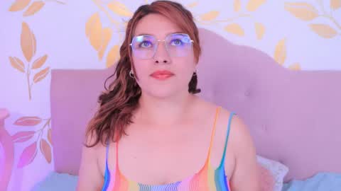 Alix online show from September 24, 9:25 pm