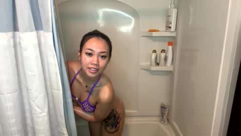 Alixxa Skye online show from October 24, 9:16 am