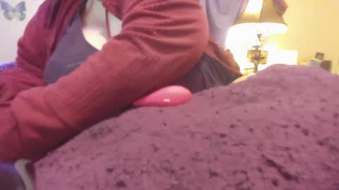 Alli Kat online show from December 17, 2:00 pm