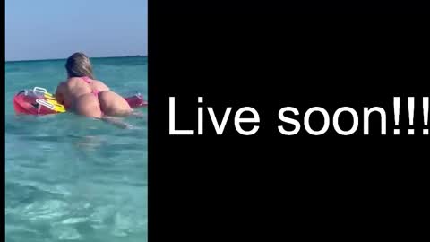 Allie online show from October 18, 4:26 am