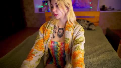 Allison online show from February 20, 9:09 pm