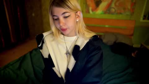 Allison online show from September 30, 11:42 pm