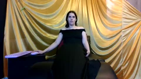 AlluringAli25 online show from April 1, 4:26 pm