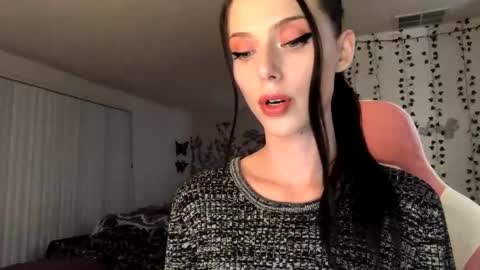 Ally Girl In Her Ally World online show from February 14, 7:49 am