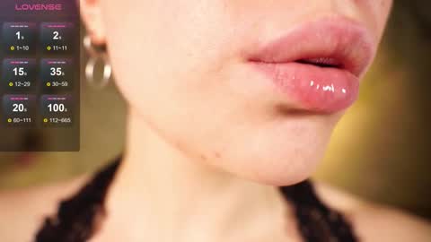 Alma online show from December 1, 6:32 pm