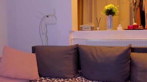 Michelle online show from February 11, 10:55 pm