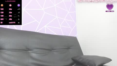 My name is althea  Lush is activeThere are legends that in this room all your wishes can come true  Private is Open online show from February 16, 8:44 pm