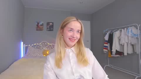 Amelia NEXT STREAM  online show from December 6, 2:06 pm