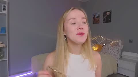 Amelia NEXT STREAM  online show from January 22, 2:03 pm